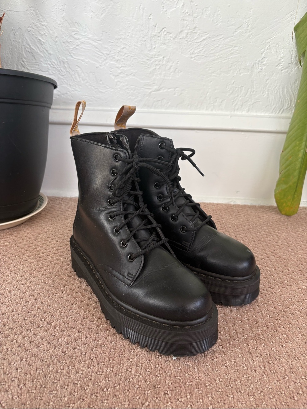 Dr. Martens Jadon II Mono Vegan Platform boots - Picture 3 of 6